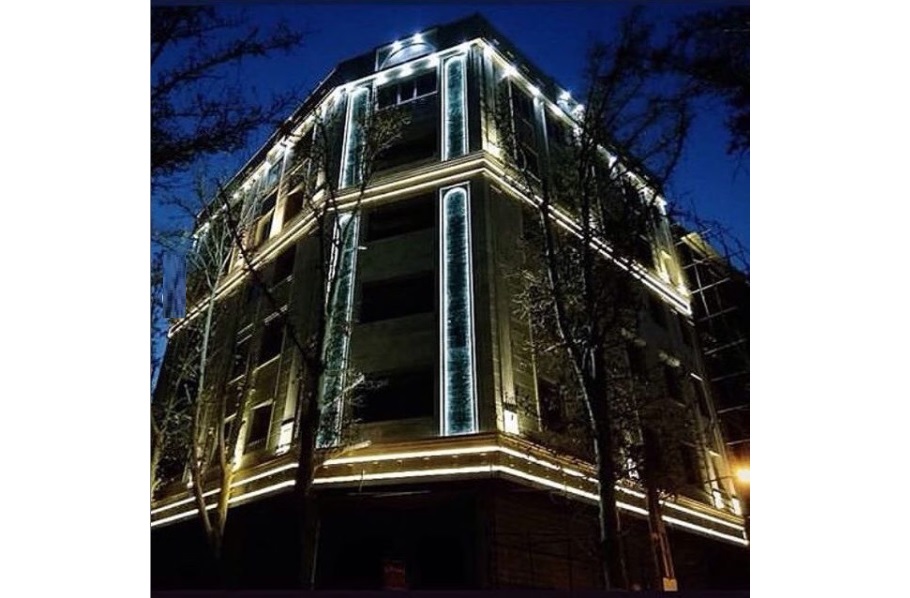 نورپردازی نمای ساختمان (خیابان کسری کرج) 